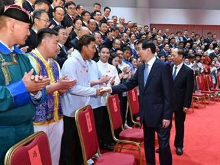 【牢记嘱托 感恩奋进】必赢官网学子在第十二届全国少数民族传统体育运动会上取得佳绩
